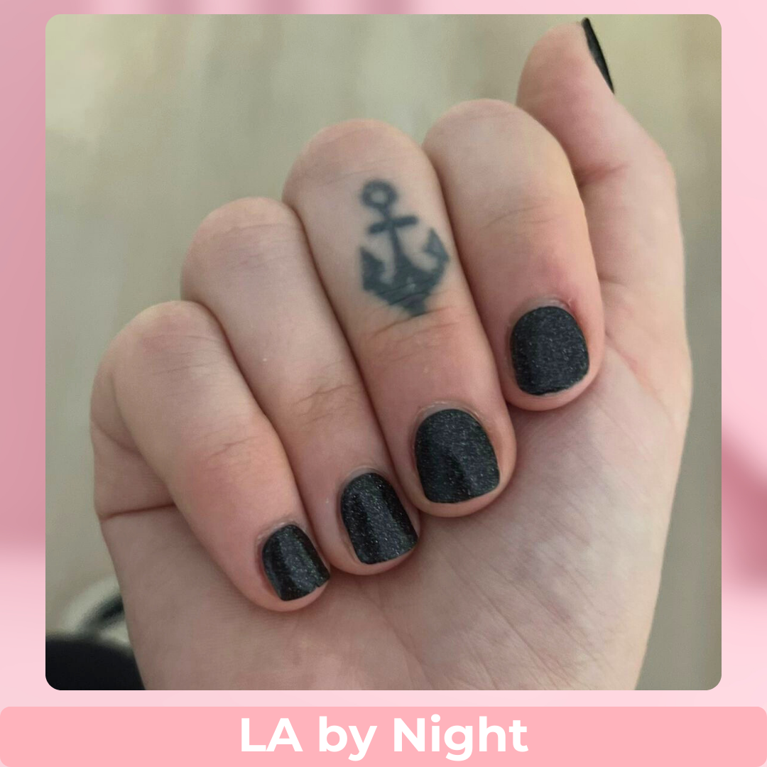 PINKYPACT LA by Night – dunkles Mitternachtsblau UV Gel Nagelfolie, Farbswatch