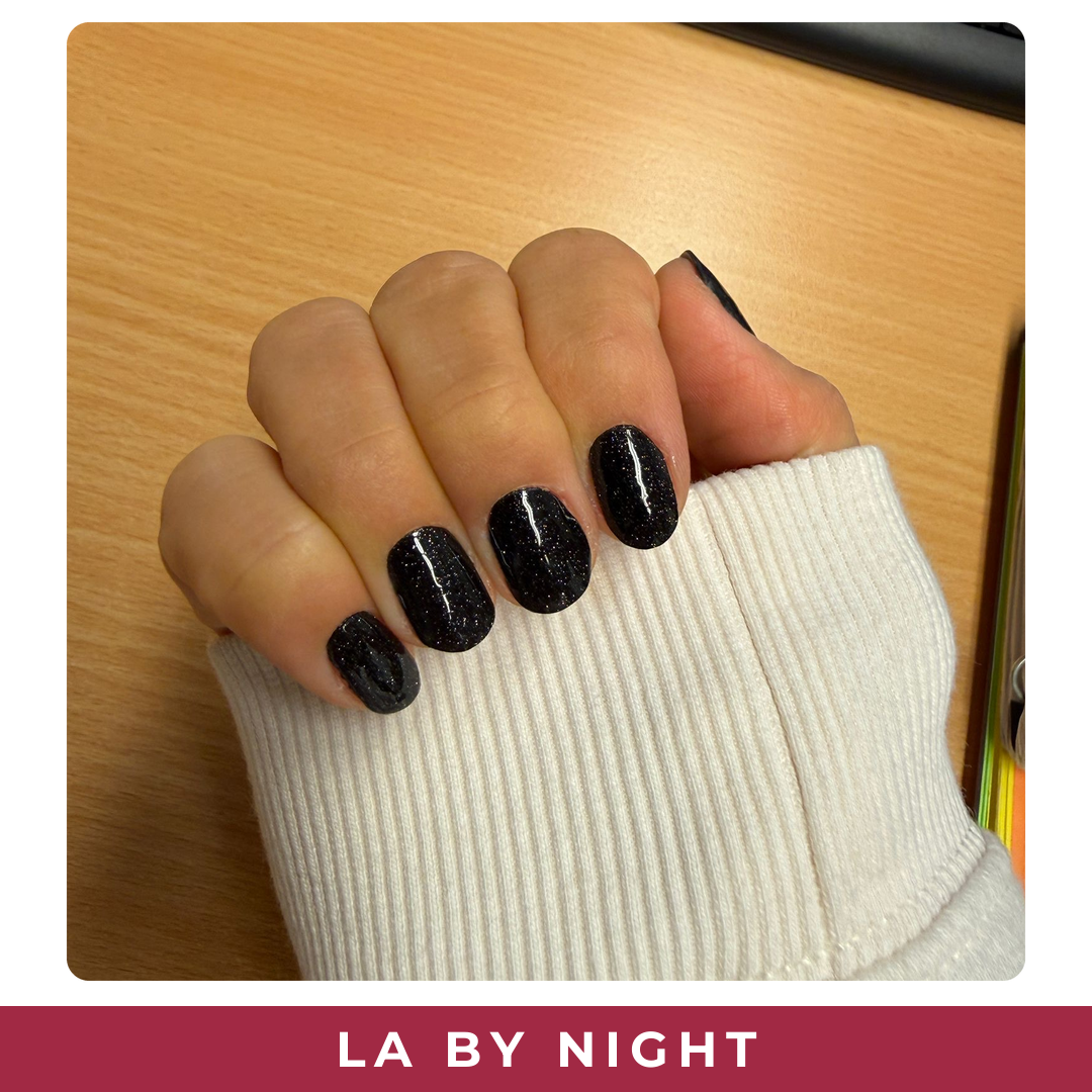 PINKYPACT LA by Night – dunkles Mitternachtsblau UV Gel Nagelfolie, Farbswatch