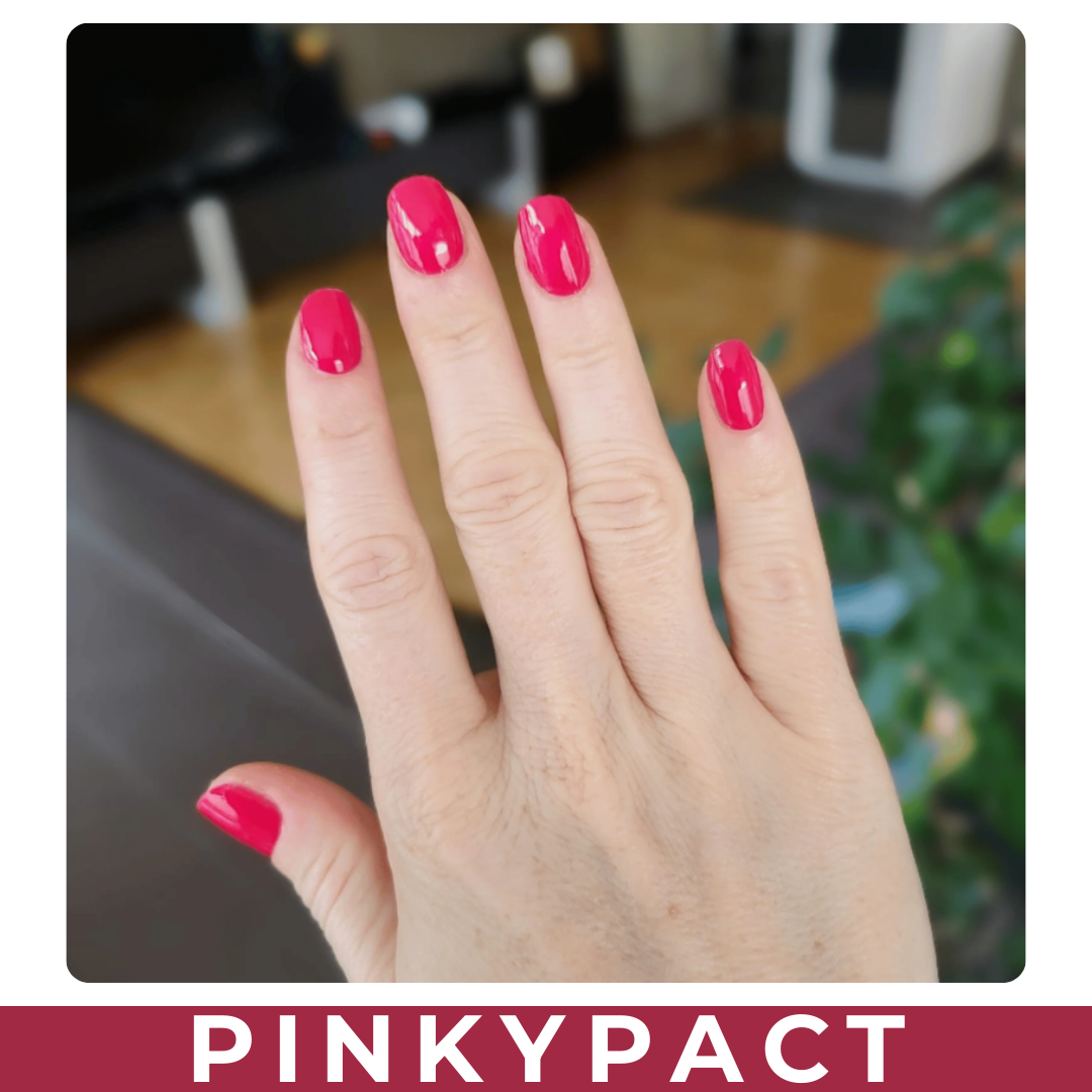 PINKYPACT Pink – kräftiges Pink UV Gel Nagelfolie, Farbswatch