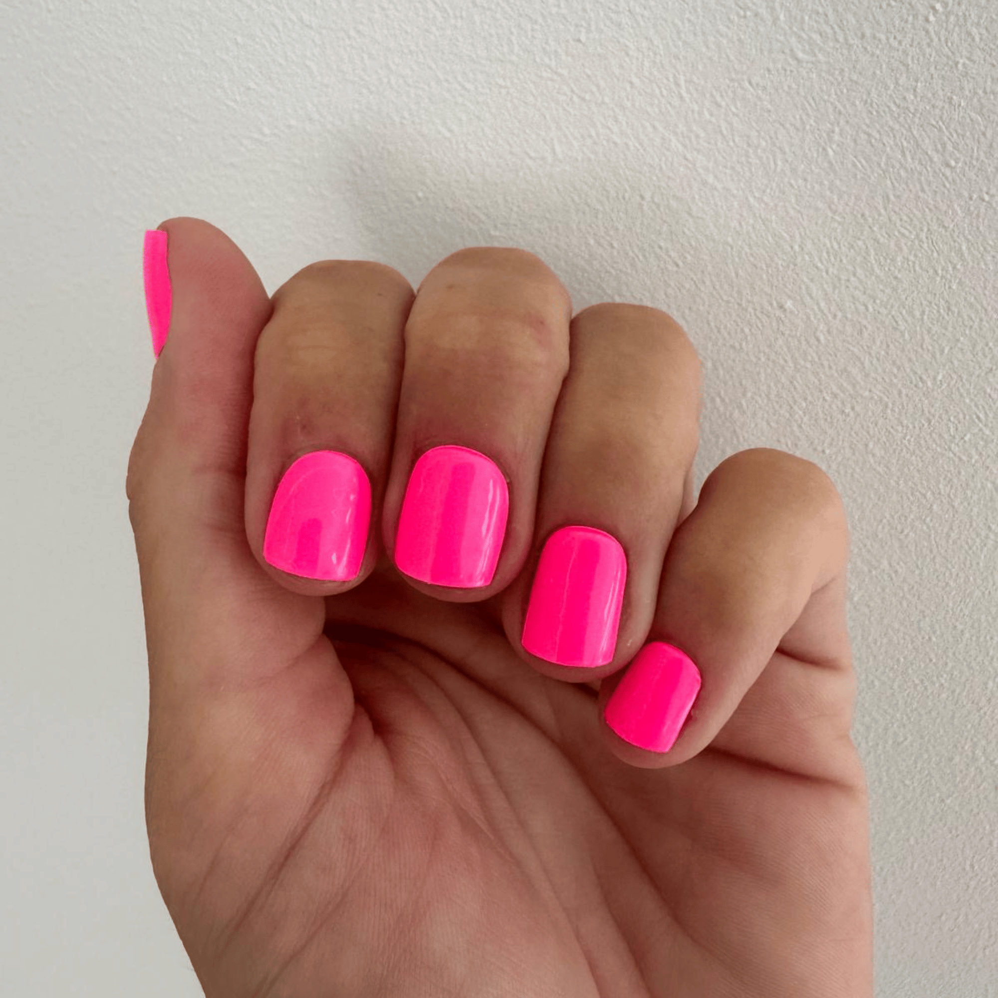 PINKYPACT Pinky Flash – leuchtendes Pink UV Gel Nagelfolie, Farbswatch